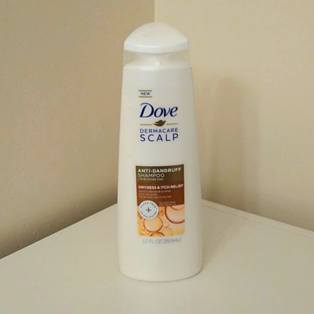 Dove Dermacare Scalp Anti-Dandruff Shampoo
